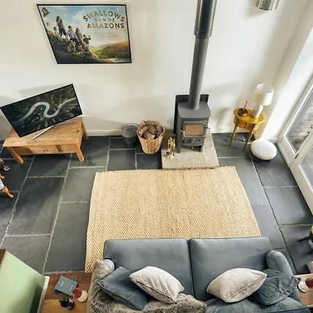 Jackson's Barn - Ridgestone